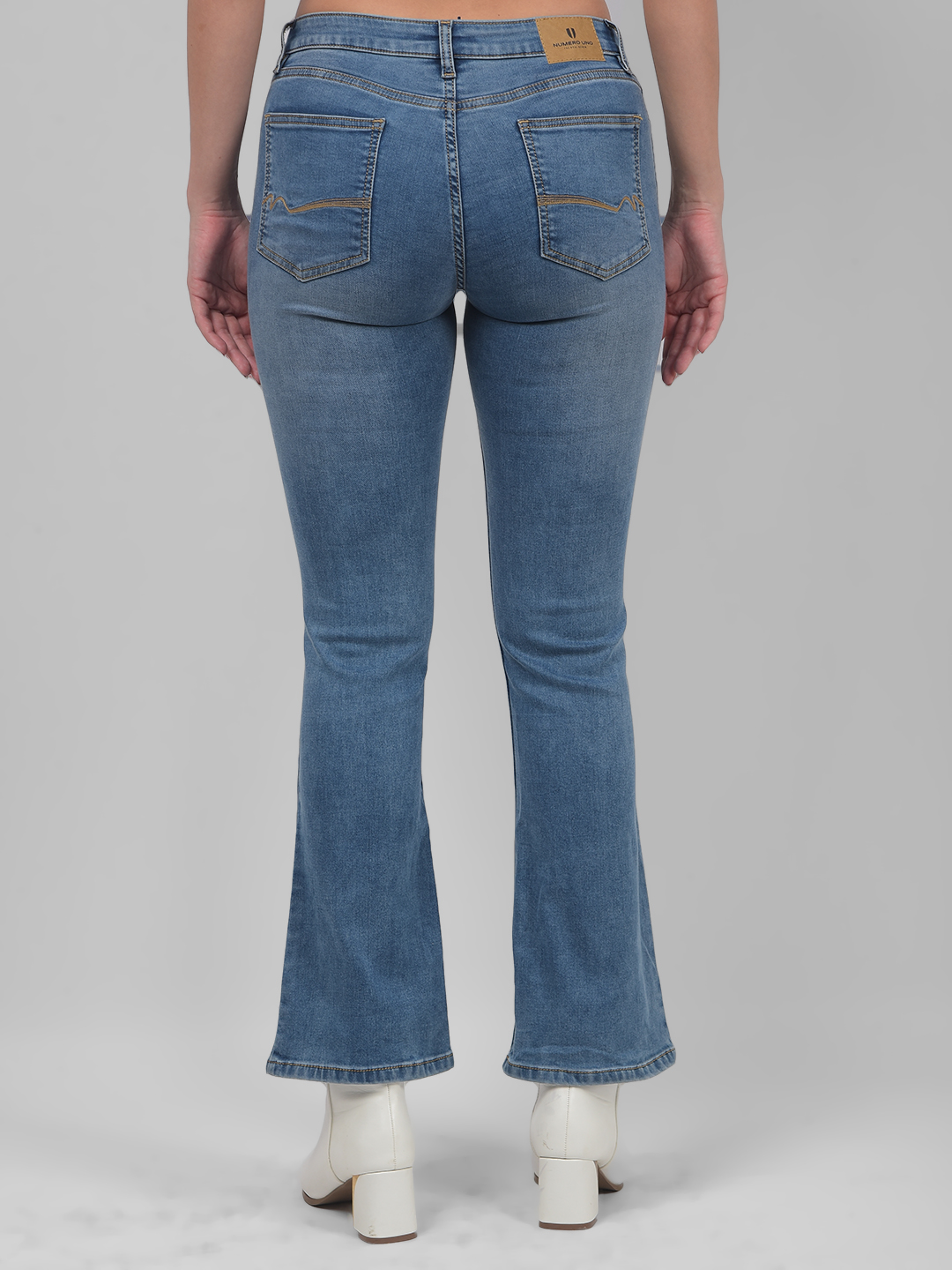 Numero Uno Women Solid Light Blue Jeans